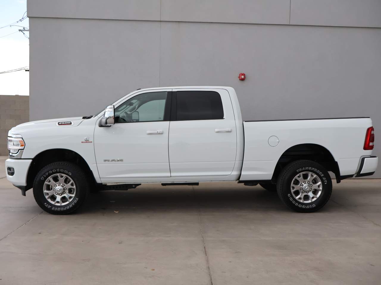 ram ram 2500 pickup 2024 3C6UR5FL8RG402967 image ram ram 2500 pickup 2024 3C6UR5FL8RG402967 image